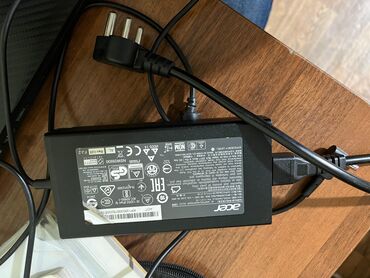 Другие комплектующие: Electronic items 😊😊. Ноутбук Acer: процессор Core i7 8-го поколения — 4