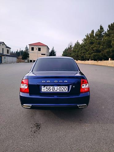 VAZ (LADA): Avtomobil: LADA Priora sedan Rəng: Tünd mavi (metalik) Kuzov: 4 — 3