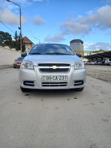 Chevrolet: Chevrolet Aveo: 1.4 l | 2012 il 175800 km Sedan