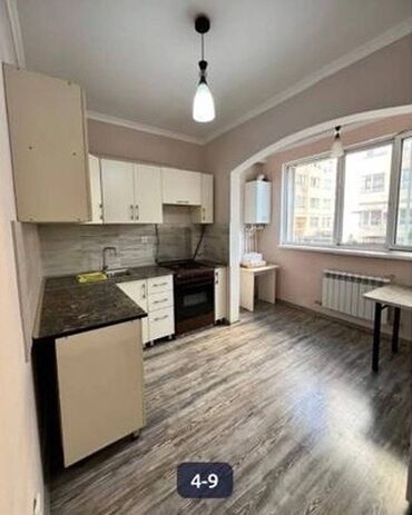 Продажа квартир: 1 комната, 44 м², 106 серия улучшенная, 2 этаж, Евроремонт