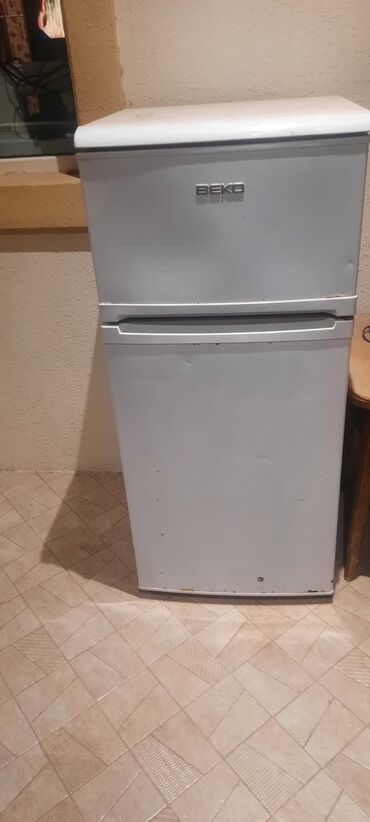 Mətbəx üçün digər texnika: İşlənmiş 2 qapılı Beko Soyuducu Satılır, rəng - Ağ