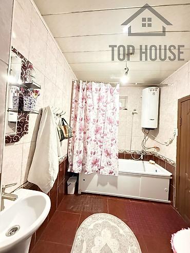 Продажа коттеджей и домов: ​🏡 ПРОДАЕТСЯ УЮТНЫЙ ДОМ В АРЧА-БЕШИК 🏡 ​📍 Адрес: ж/м Арча-Бешик 🗺️ 🌳 — 9