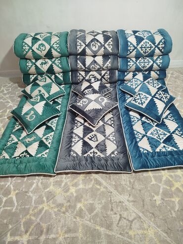 Одеяла и пледы: Тошок турлору жеткируу бар — 7