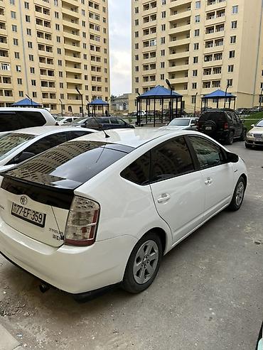 qosqular satisi: Toyota Prius: 1.5 l | 2008 il Hetçbek — 2