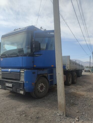 урал тягач: Тягач, Renault, 1997 г., Без прицепа