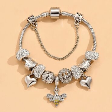 pandora minđuše: Charm bracelet, Pandora, Material: Silver