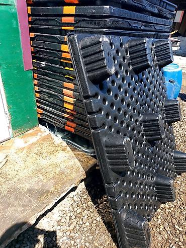 teşir: Plastik paletlər – ağır yüklər üçün Məhsulun təsviri: - Material — 4