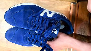 фила: Продаю мужские кроссовки 42 размера Фирменные Фирмы new balance В — 5