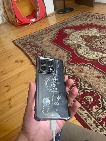 iphone xs qiymeti world telecom: Xiaomi 14T, 256 GB, rəng - Qara, 
 Barmaq izi, Simsiz şarj, İki sim kartlı