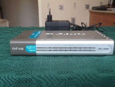 пассивное сетевое оборудование logicpower: Свич D-Link модель DES - 1080 Рабочий 7 портовый Вместе с родным