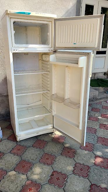 куплю холодиль: Двухкамерный холодильник Stinol с верхней морозильной камерой — 1