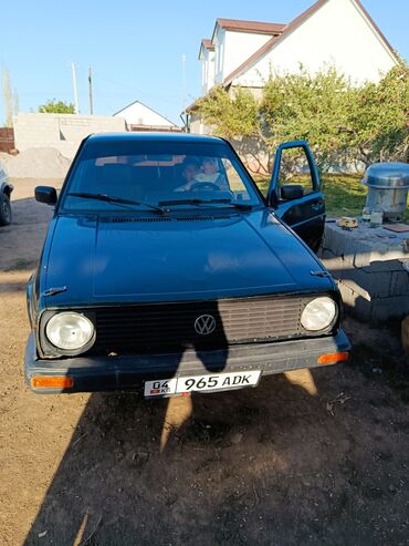 самые дешёвые авто: Volkswagen Golf: 1989 г., 1.8 л, Механика, Бензин, Седан