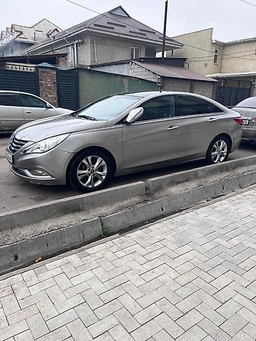 Hyundai: Hyundai Sonata: 2010 г., 2 л, Автомат, Бензин, Седан — 3