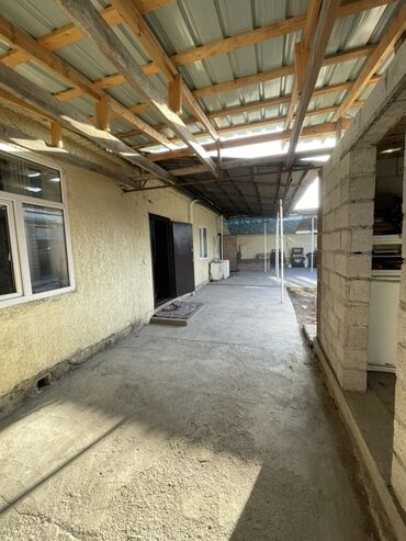 Продажа домов: Дом, 250 м², 7 комнат, Собственник — 2