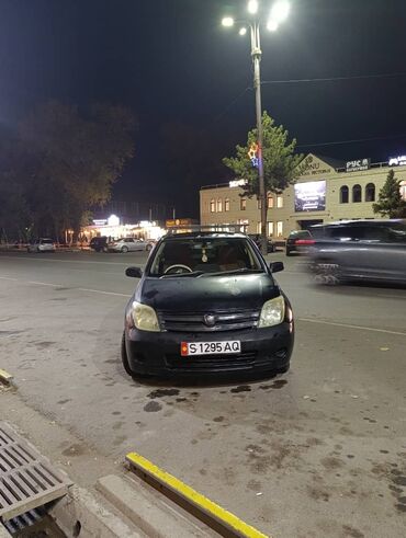 кпп пассат б4: Toyota ist: 2003 г., 1.3 л, Автомат, Бензин, Хетчбек