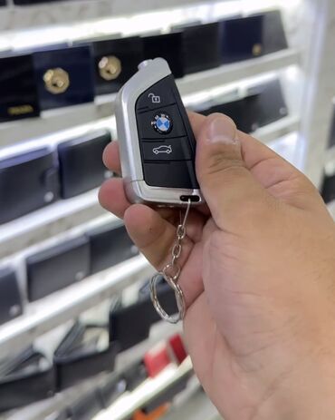 elektrik maşınlar: Pult formalı alışqan BMW🚗
Keyfiyyət✅✅✅
Çatdırılma var📦