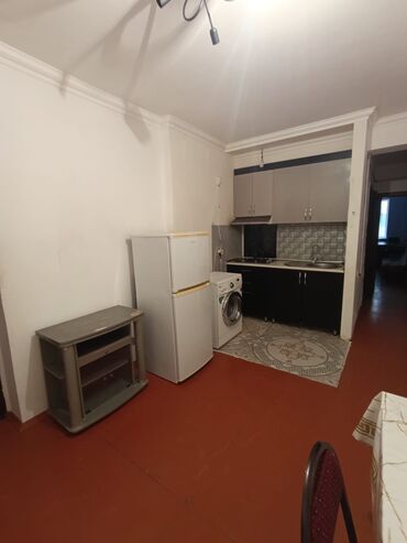 Uzunmüddətli kirayə mənzillər: Yeni Yasamal 77 son dayanacaginda 105kv.m 20/5 mertebesi 4 otagli — 5