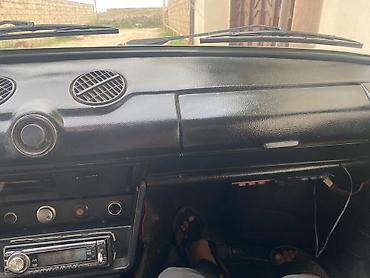 vaz 21045: VAZ (LADA) 2103 : 0.3 l | 1975 il 832313 km Sedan — 6