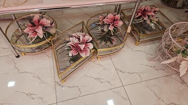 Xonçalar: Məhsul: Xonça dəstləri və dekorativ təqdimat qutuları Təsvir: - — 15