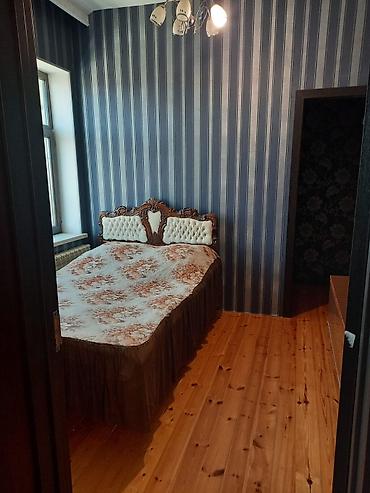 Köhnə tikili: İki mərtəbəli 4 Otag 142kv.m 8.5 sot Xüsusi Mülkiyyət, yaşayiş -da lalafo.az — 18 Köhnə tikili: İki mərtəbəli 4 Otag 142kv.m 8.5 sot Xüsusi Mülkiyyət, yaşayiş — 18