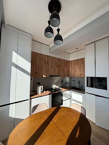 квартиру пишпек: 3 комнаты, 78 м², Элитка, 8 этаж, Евроремонт — 2