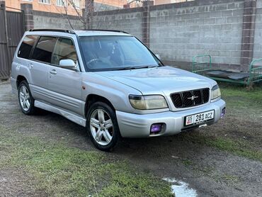 Subaru: Subaru Forester: 2001 г., 2 л, Автомат, Бензин, Универсал