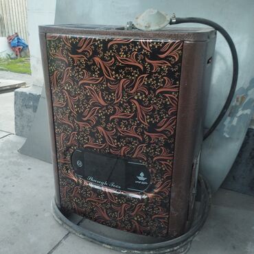 газовой печка: Газовая печь обогревает 30кв, производство Иран, почти новый два раза