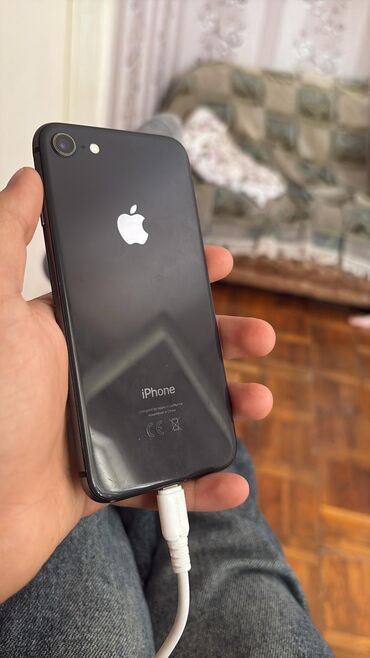 smok nord 4: IPhone 8, 64 GB, Qara
