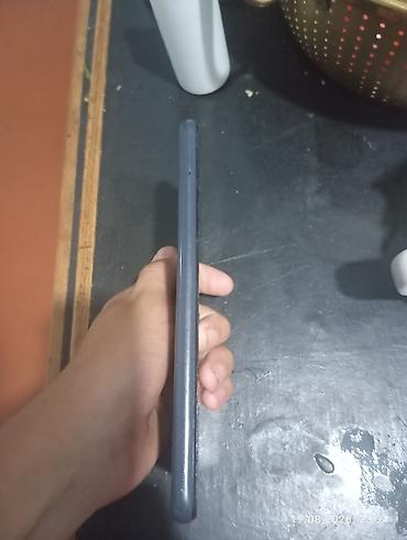 telefon alti: Samsung Galaxy A13 — 7