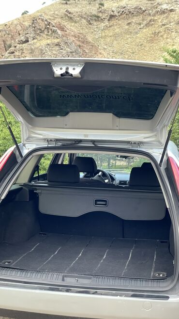 Ford: Ford Mondeo: 2002 г., 2.5 л, Автомат, Бензин, Универсал at lalafo.kg — 7 Ford: Ford Mondeo: 2002 г., 2.5 л, Автомат, Бензин, Универсал — 7