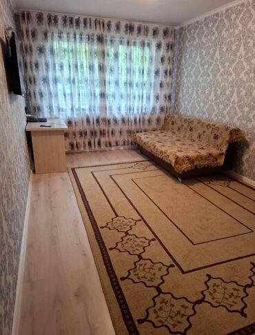 купить квартиру в 10 микрорайоне: 2 бөлмө, 43 кв. м, 104-серия, 1 кабат, Косметикалык ремонт