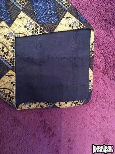 Kape i aksesoari: VERSACE, DAKS London Yves Saint Laurent Christian Dior Burberry — 21