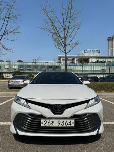 движок 1 8: Toyota Camry: 2018 г., 2.5 л, Вариатор, Бензин
