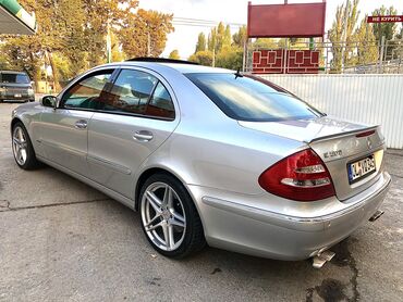 автомабил автомат: Mercedes-Benz E-Class: 2003 г., 5 л, Автомат, Бензин, Седан