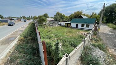 продаю дом баткен: 10 соток, Для строительства, Красная книга, Договор купли-продажи