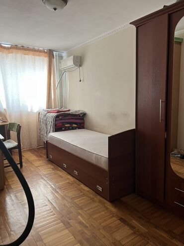 сниму квартиру ош долгосрочная: 3 комнаты, Собственник, Без подселения, С мебелью полностью