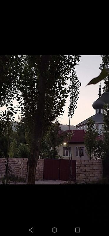 Günlük kirayə evlər: 80 kv. m, 3 otaqlı, İnternet, Telefon, Qaz — 4