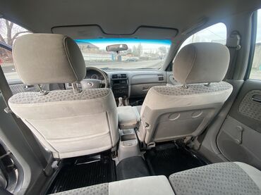 Mazda: Mazda 626: 2000 г., 1.8 л, Механика, Бензин, Хэтчбэк at lalafo.kg — 10 Mazda: Mazda 626: 2000 г., 1.8 л, Механика, Бензин, Хэтчбэк — 10