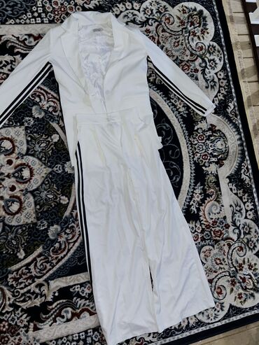 костюм женский: Костюм с шортами, Турция, 2XL (EU 44)