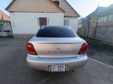 Toyota: Toyota Vitz / Platz / Yaris / Echo: 2001 г., 1.5 л, Автомат, Бензин, Седан — 4