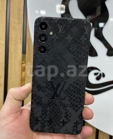 samsung a14 qiymeti: Uz şuşəsi carti işdmiyin qəti pirablem olmur ve yaxşdi qiymetde