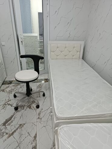 Односпальные кровати: Кровать односпальный. с матрасом матрас классика доставка по городу — 5