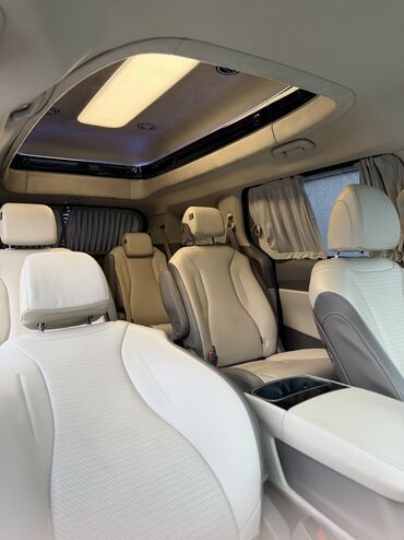 Kia: Kia Carnival: 2023 г., 3.5 л, Автомат, Бензин, Минивэн — 11