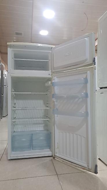 radiator satisi: İki qapılı soyuducu - Yuxarıda ayrıca dondurucu bölmə - Aşağıda əsas — 1