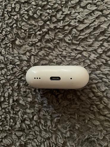 iphone air ikinci el: Airpods Pro2 2ci seriya Typ-c her bir funksiyası işləkdir kontakt'dan — 3