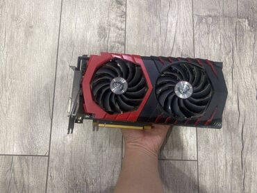 Masaüstü kompüterlər və iş stansiyaları: Videokart MSI GeForce GTX 1070, 8 GB