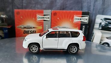 Avtomobil modelləri: Toyota, 2009 il, 1:43, Dəmir, Ödənişli çatdırılma — 6