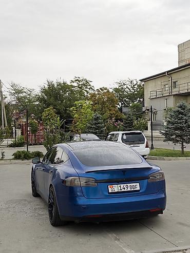 кибер трак: Tesla Model S: 2015 г., Электромобиль, Лифтбек — 7