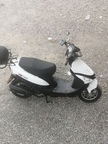 3 tekerlekli moped: - yamaha, 80 см3, 2023 год, 3000 км