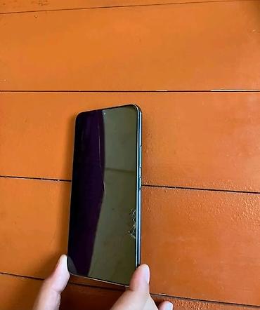 pişik şəkilləri çəkmək: Samsung Galaxy S22, 128 GB, rəng - Qara, Qırıq — 5
